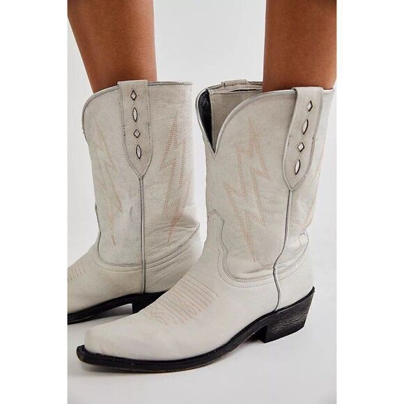NEW FREE PEOPLE X MEXICANA LIGHTNING STRIKES WESTERN BOOTS IN WHITE/PEACH - Picture 1 of 7